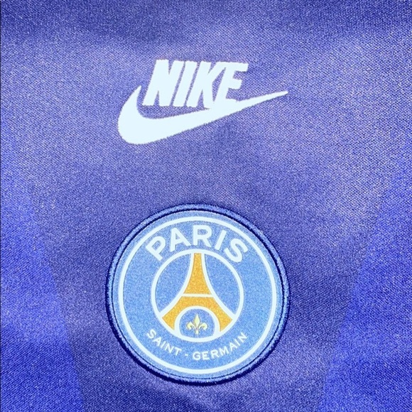 NWOT 2019 Paris Saint Germain long sleeve - Picture 2 of 6